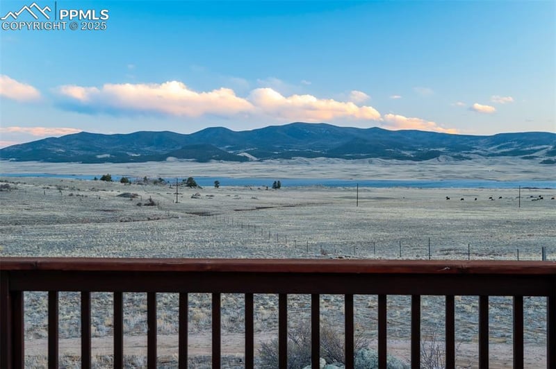 688 Tiara Dr, Lake George, CO 80827