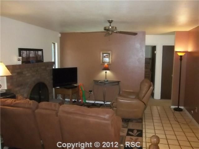 6880 Dauntless Ct, Colorado Springs, CO 80919