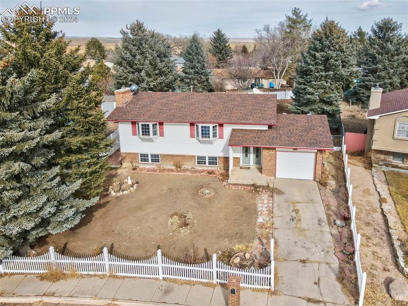 6882 Millbrook Cir, Fountain, CO 80817