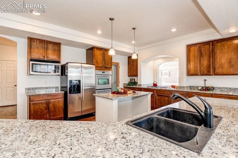 6883 Honeycomb Dr, Peyton, CO 80831
