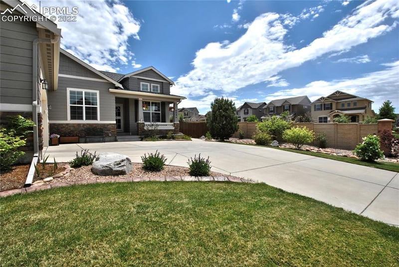 6884 Chickasaw Way, Colorado Springs, CO 80923