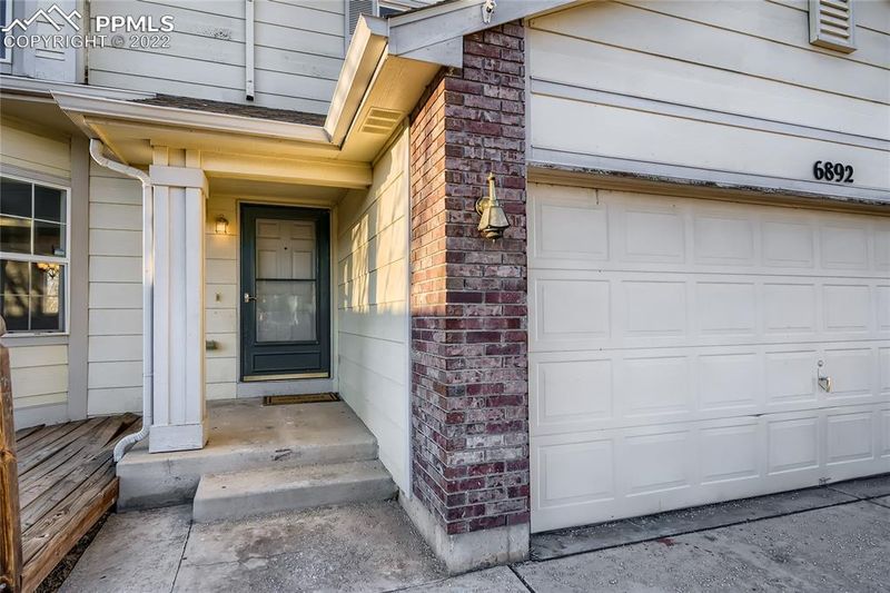 6892 Ketchum Dr, Colorado Springs, CO 80911