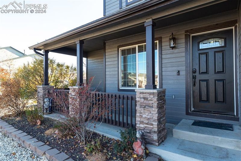6895 Prairie Wind Dr, Colorado Springs, CO 80923