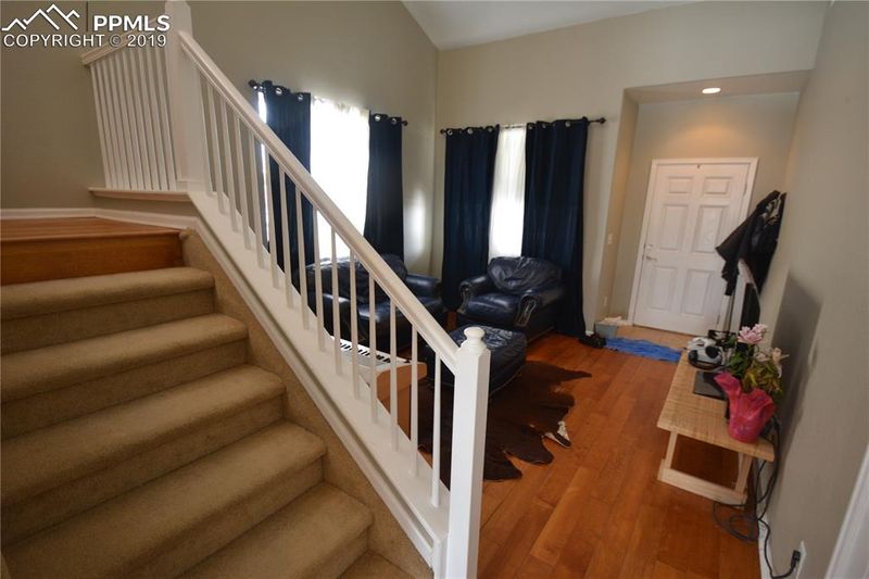 69 Falmouth St, Castle Rock, CO 80104
