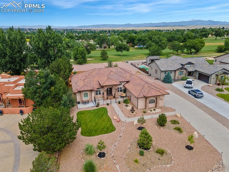 69 S Villa Del Sol Ct, Pueblo, CO 81007
