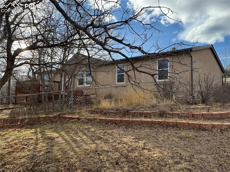 690 Meadow Ln, Palmer Lake, CO 80133