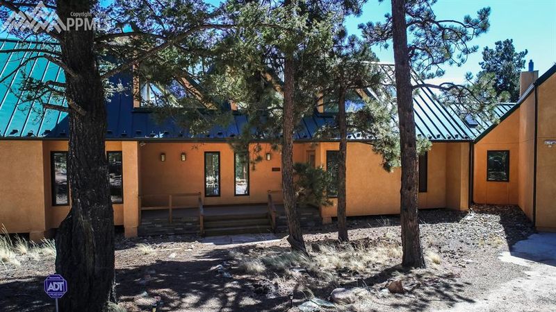 6900 W Highway 24 Hw, Divide, CO 80814