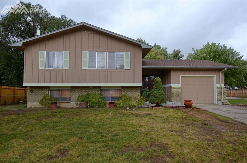 6902 Burroback Ave, Colorado Springs, CO 80911