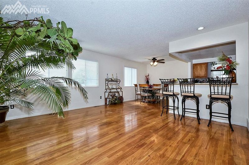 6902 Burroback Ave, Colorado Springs, CO 80911