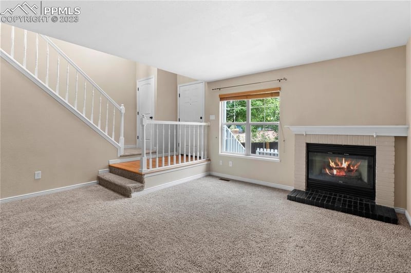 6910 Los Reyes Cir, Colorado Springs, CO 80918