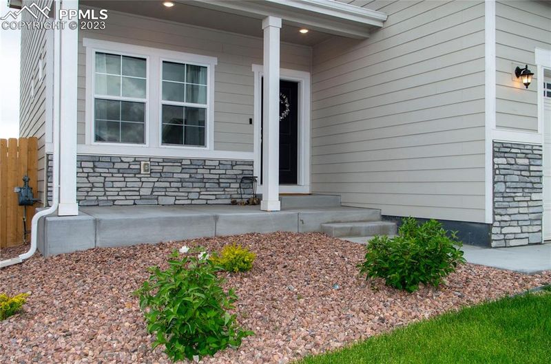 6914 Bigtooth Maple Dr, Colorado Springs, CO 80925