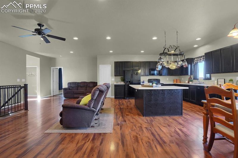 6915 Sphinx Ct, Peyton, CO 80831