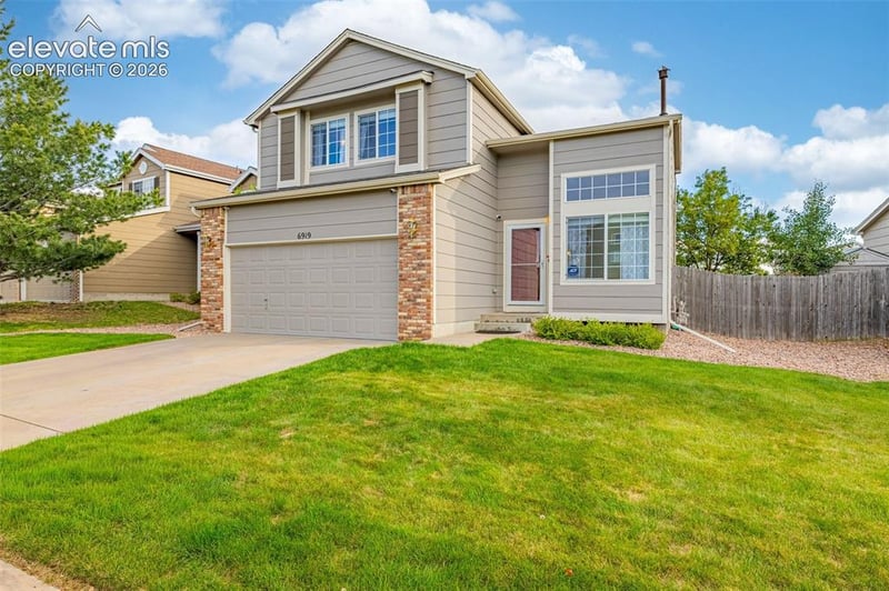 6919 Prairie Wind Dr, Colorado Springs, CO 80923