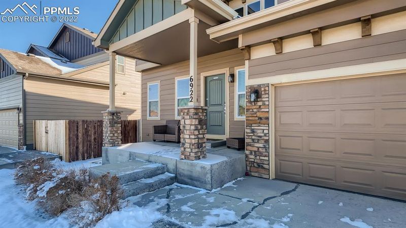 6922 Phantom Way, Colorado Springs, CO 80925