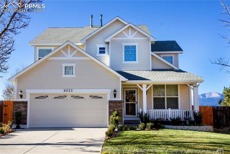 6925 Amber Ridge Dr, Colorado Springs, CO 80922