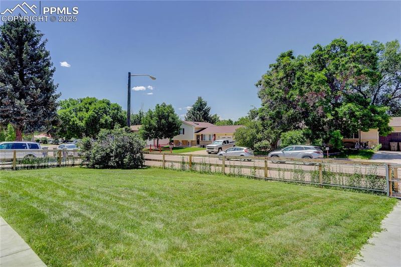 6925 Burroback Ave, Colorado Springs, CO 80911