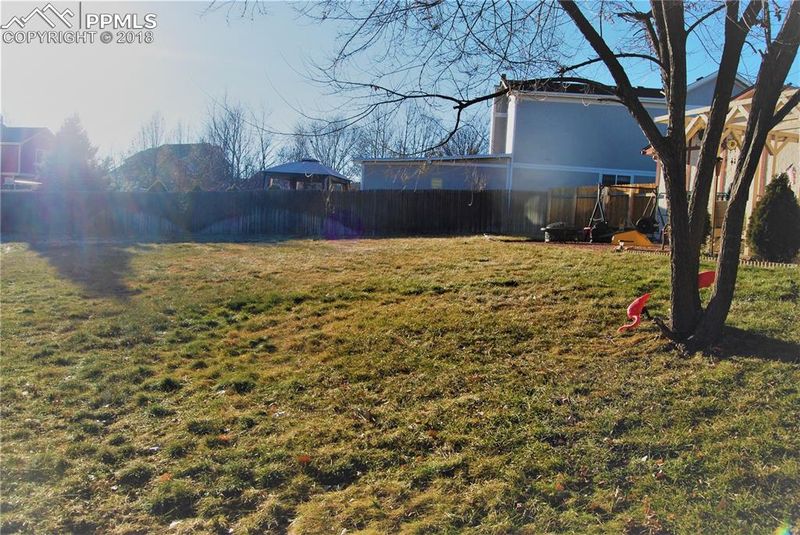 6925 Casper Ct, Colorado Springs, CO 80922