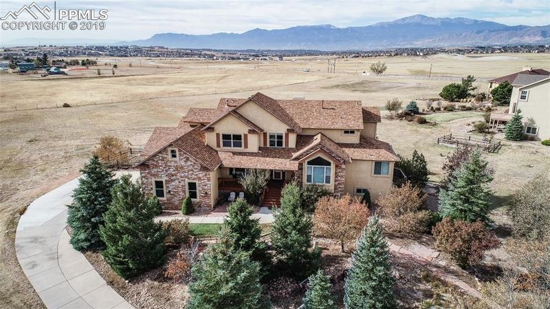 6925 Forestgate Dr, Colorado Springs, CO 80908