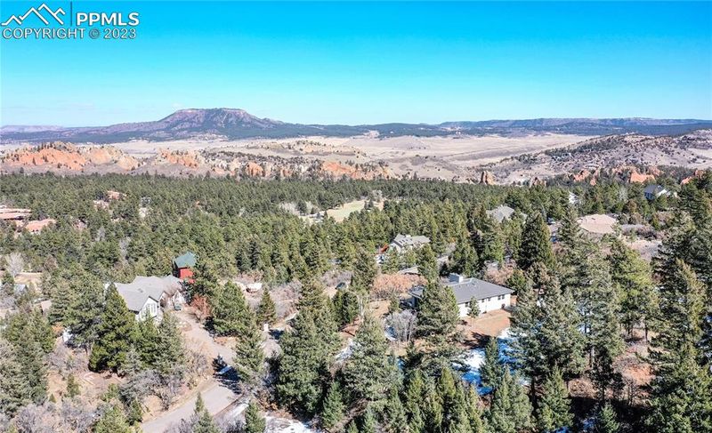 6925 Fox Cir, Larkspur, CO 80118