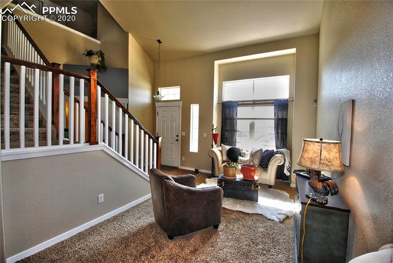 6926 Alliance Loop, Colorado Springs, CO 80925