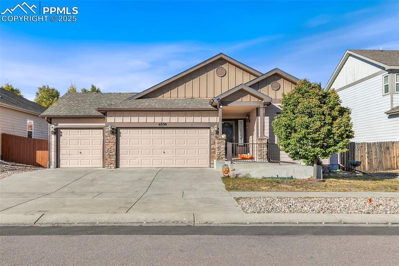 6930 Forest Garden Trl, Colorado Springs, CO 80908