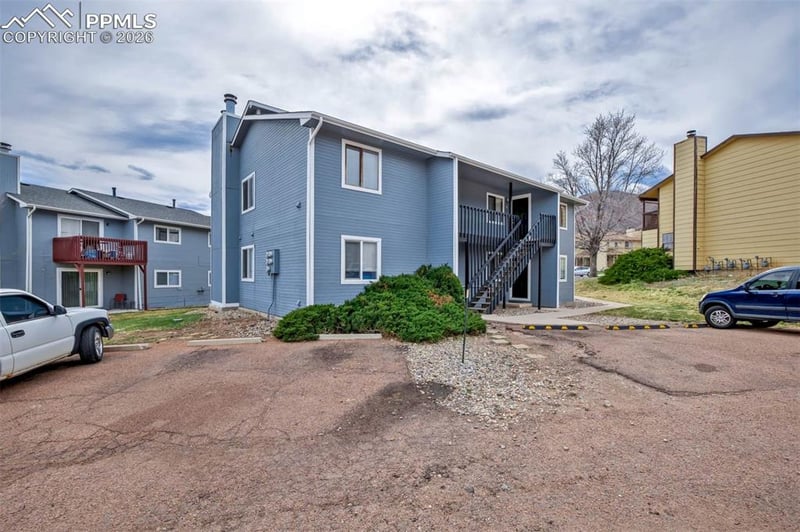 6935 Peyote Way, Colorado Springs, CO 80919