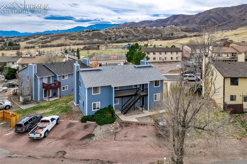 6935 Peyote Way, Colorado Springs, CO 80919