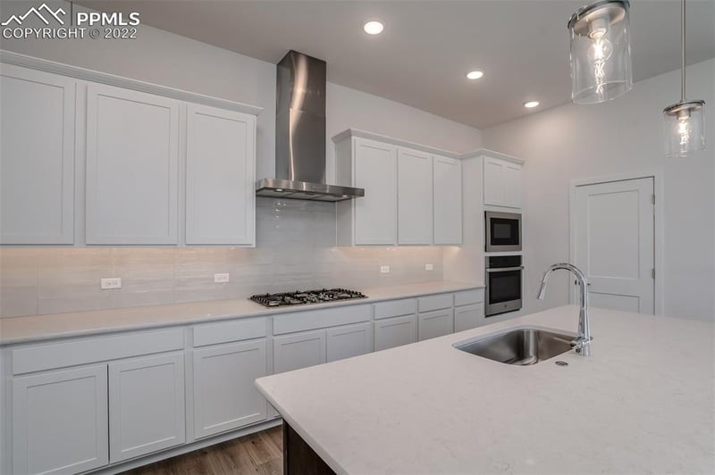 6938 Enclave Vista Loop, Colorado Springs, CO 80924