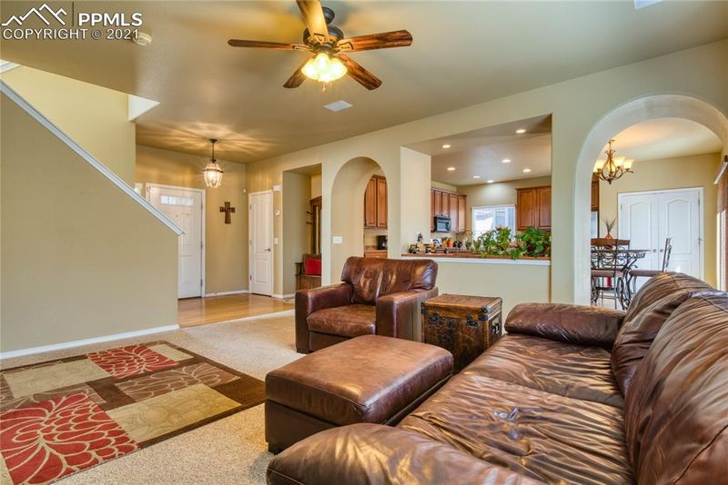6938 Silverwind Cir, Colorado Springs, CO 80923