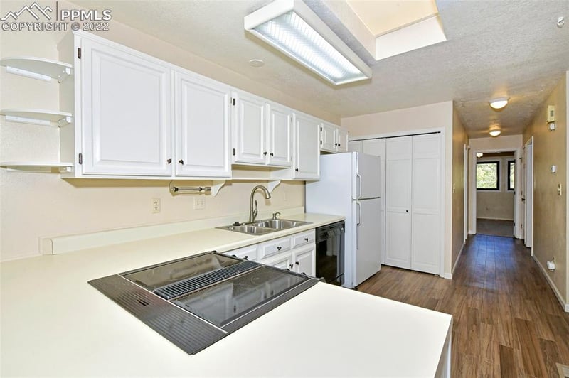 694 San Juan Rd, Colorado Springs, CO 80904