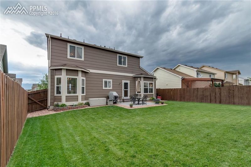 6944 Lost Springs Dr, Colorado Springs, CO 80923