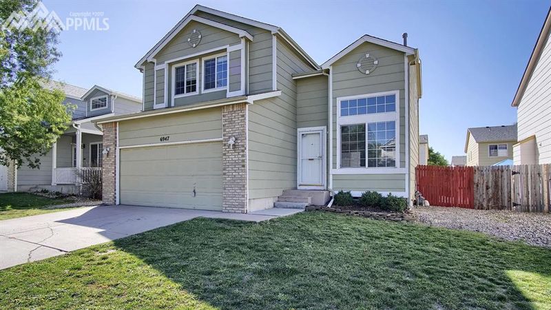 6947 Edinborough Dr, Colorado Springs, CO 80922