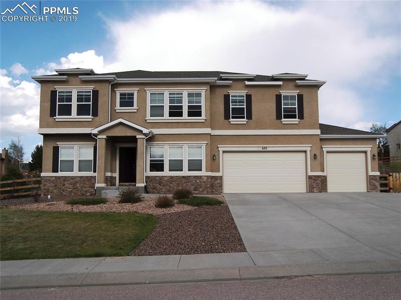 695 Woodmoor Acres Dr, Monument, CO 80132