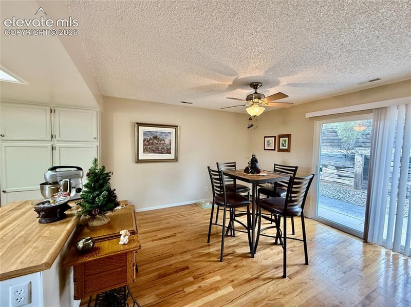 6963 Gayle Lyn Ln, Colorado Springs, CO 80919