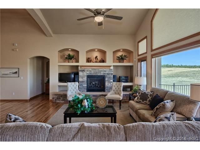 6970 Eagle Wing Dr, Colorado Springs, CO 80908