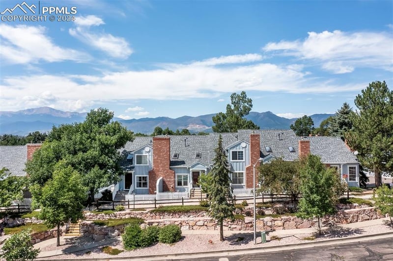 6970 Los Reyes Cir, Colorado Springs, CO 80918