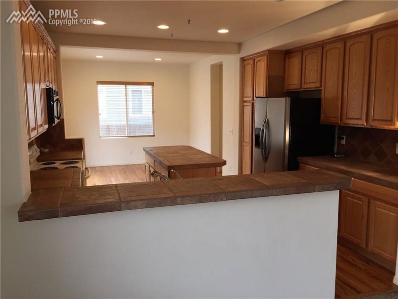 6972 Conifer Ridge Dr, Colorado Springs, CO 80923