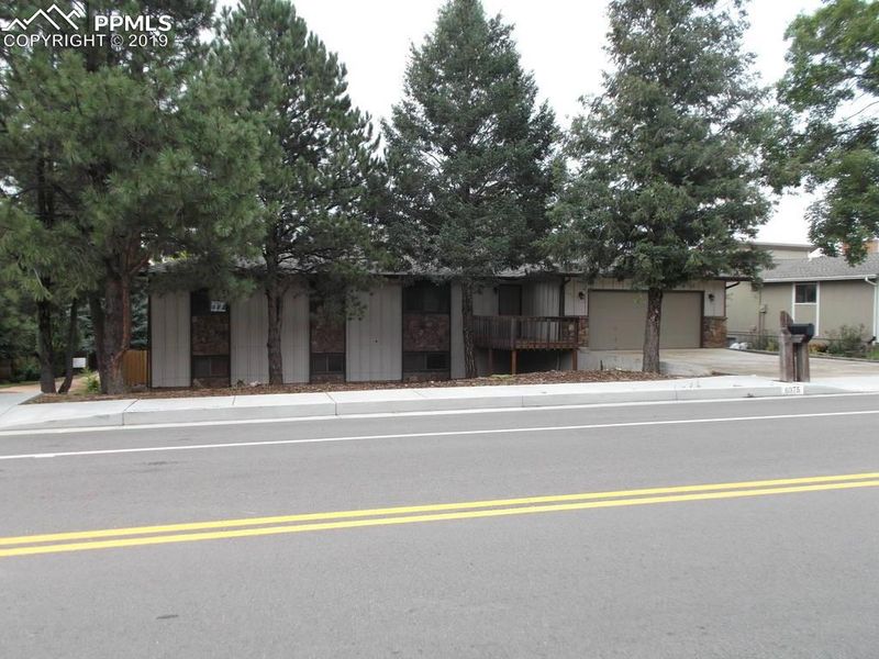 6975 Delmonico Dr, Colorado Springs, CO 80919