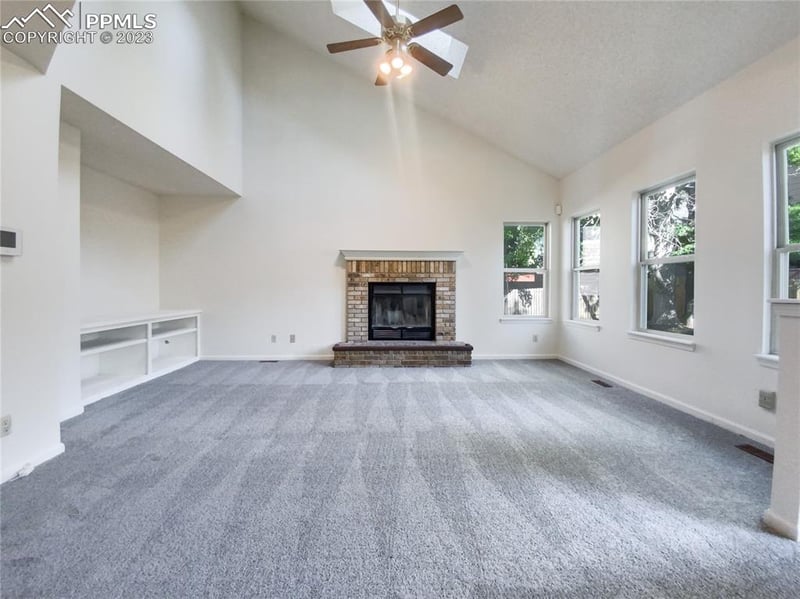 6975 Sparrow Ct, Colorado Springs, CO 80919