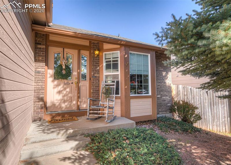 6979 Cabriolet Dr, Colorado Springs, CO 80923