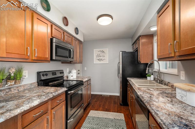 6980 Chippewa Rd, Colorado Springs, CO 80915