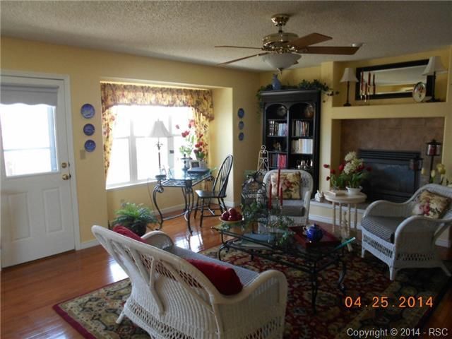 6992 Cabriolet Dr, Colorado Springs, CO 80923