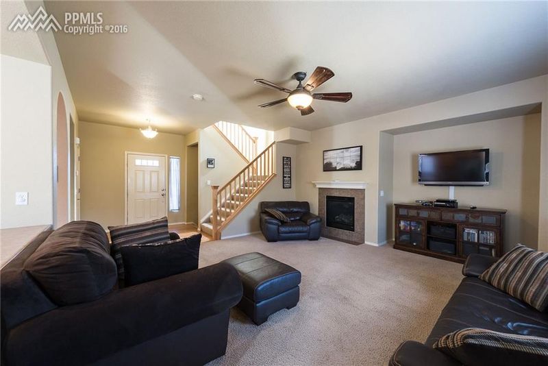 6995 Silverwind Cir, Colorado Springs, CO 80923