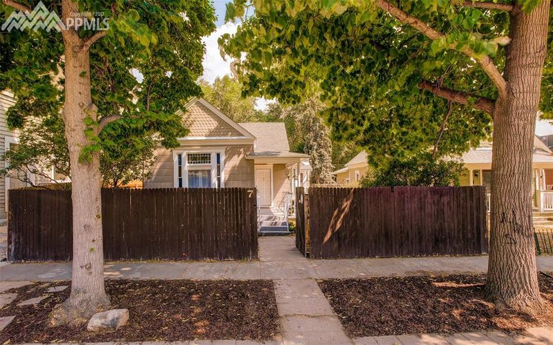 7 S 15th St, Colorado Springs, CO 80904