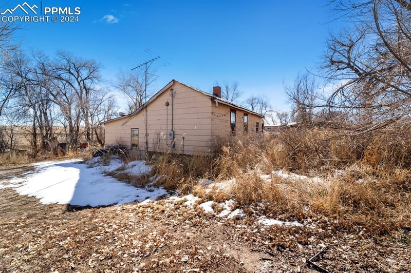 7 Chestnut St, Ramah, CO 80832