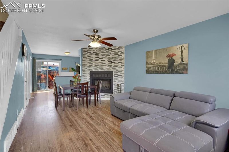 7 S Murray Blvd, Colorado Springs, CO 80916