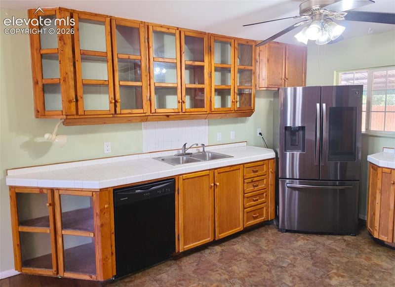 70 Hayes Dr, Colorado Springs, CO 80911
