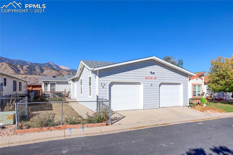 70 Pendelton Cir, Colorado Springs, CO 80904