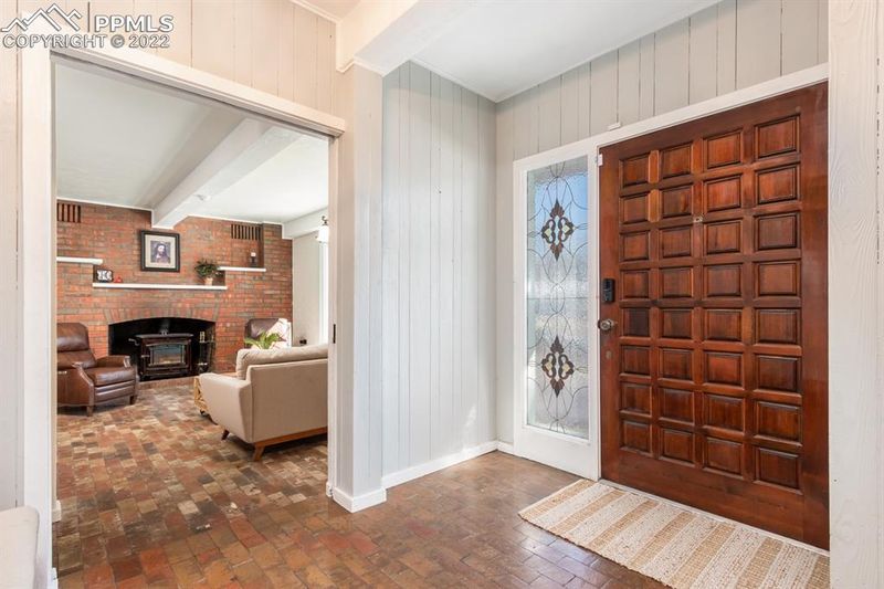 70 Villa Dr, Pueblo, CO 81001