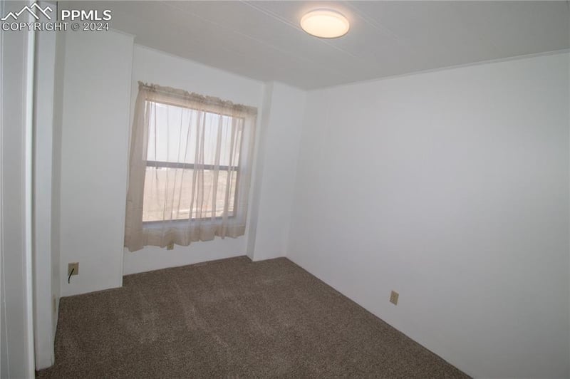 700 Virginia Cir, Penrose, CO 81240
